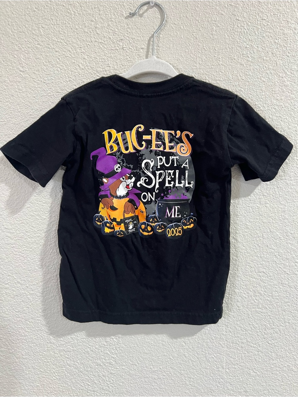 Buc-ee's Kids Black 'Put a Spell On Me' Halloween Tee